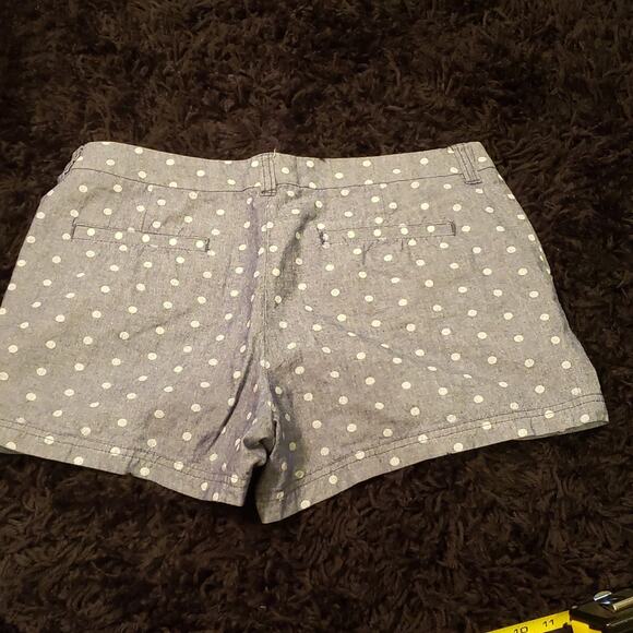 .BCG Women's pocket shorts. 2 front 2 back pockets. Size 12 Chambray blue color - Picture 6 of 6